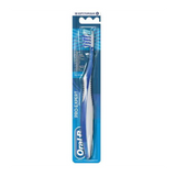 Oral B Pro Expert Cross Action Complete 35 Compact ToothBrush